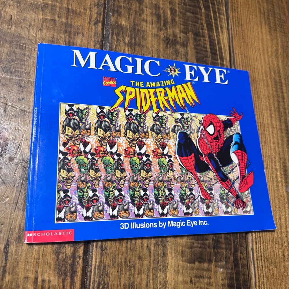 Vintage 1996 Marvel Spider-Man Magic Eye Paperback Book Eye Illusion